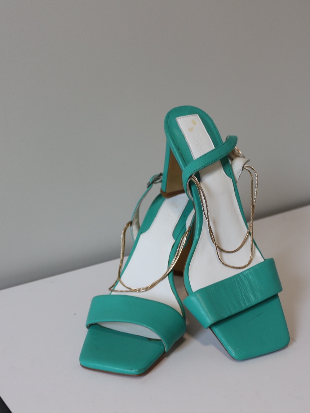 Womenlook Gold Chain Heel Sandals in Teal | JAGGAR